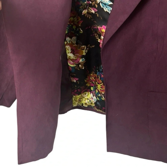 Burgundy suede look blazer ,women size  18,open front,boxy,notch lapel,career,EC - Picture 4 of 9